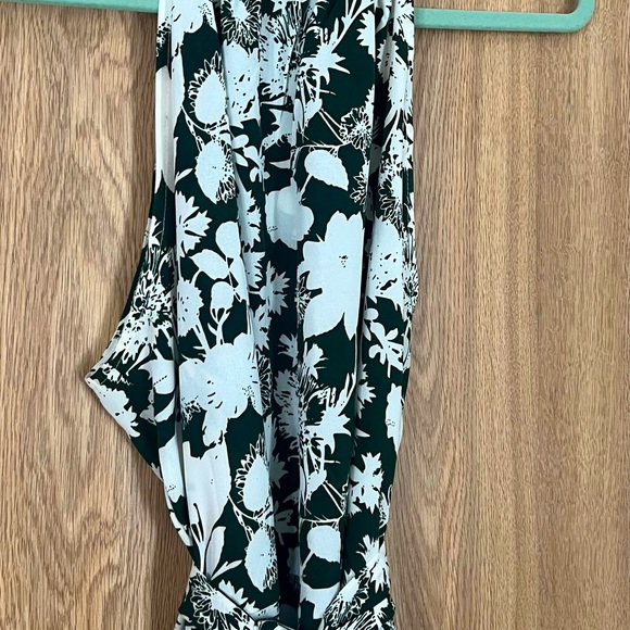 Halterneck Maxi Dress - Picture 2 of 4